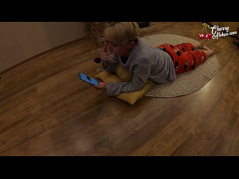 ❤️ Gekke blonde sûgje Enorme lul dy't derop sûgje en stuiterje - Anale seks ️ Homemade porno by ús fy.robosexshop.ru ☑